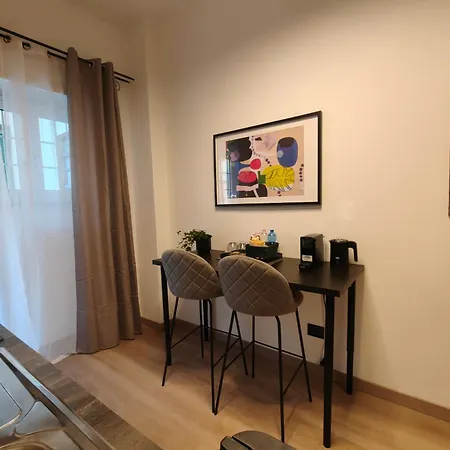 Adr Charme Bed & Breakfast 4*