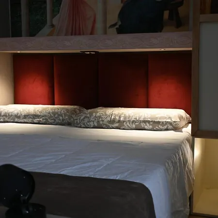 Frühstückspension Adr Charme 4*